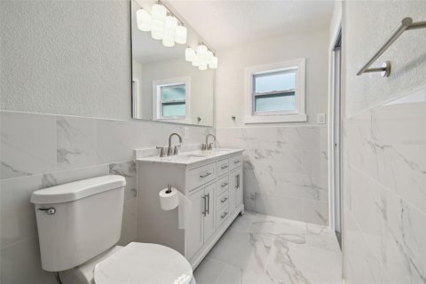 Villa ou maison à vendre à Hernando Beach, Floride: 3 chambres, 146.6 m2 № 1750019 - photo 27