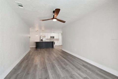 Villa ou maison à vendre à Hernando Beach, Floride: 3 chambres, 146.6 m2 № 1750019 - photo 10