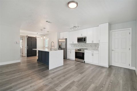Villa ou maison à vendre à Hernando Beach, Floride: 3 chambres, 146.6 m2 № 1750019 - photo 13