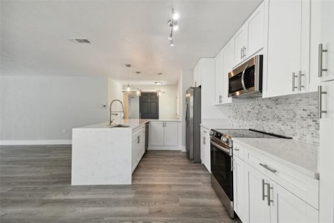 Villa ou maison à vendre à Hernando Beach, Floride: 3 chambres, 146.6 m2 № 1750019 - photo 22