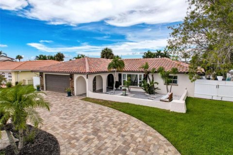 Casa en venta en New Port Richey, Florida, 3 dormitorios, 174.66 m2 № 1886732 - foto 4