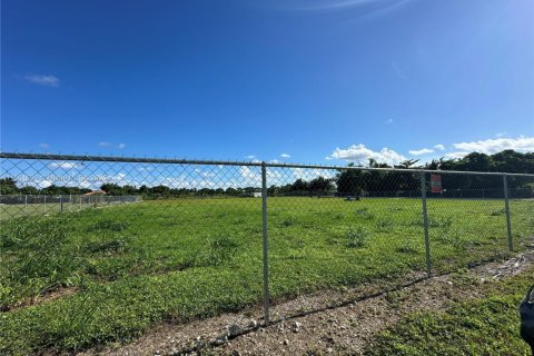 Terreno en venta en Miami, Florida № 1981960 - foto 5