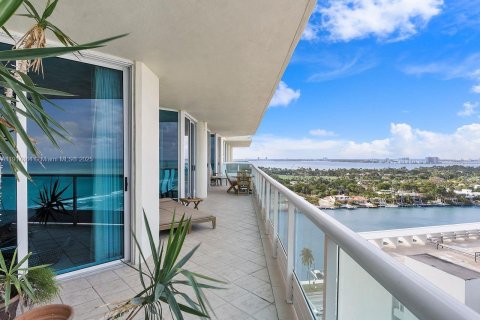 Купить кондоминиум в Майами-Бич, Флорида 2 спальни, 162.58м2, № 1973174 - фото 3