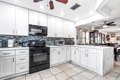 Touwnhouse à vendre à Pompano Beach, Floride: 3 chambres, 165.37 m2 № 2179796 - photo 6