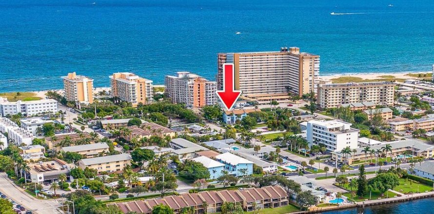Touwnhouse à Pompano Beach, Floride 3 chambres, 165.37 m2 № 2179796