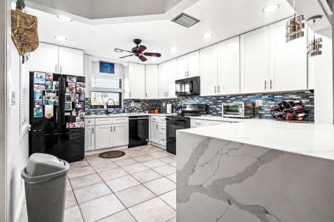 Touwnhouse à vendre à Pompano Beach, Floride: 3 chambres, 165.37 m2 № 2179796 - photo 7
