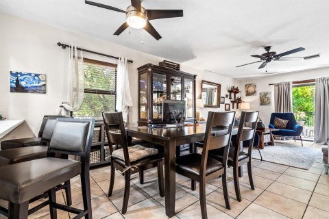 Touwnhouse à vendre à Pompano Beach, Floride: 3 chambres, 165.37 m2 № 2179796 - photo 9