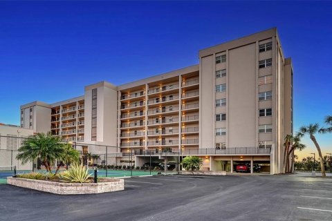 Condo à Sarasota, Floride, 3 chambres  № 2322549
