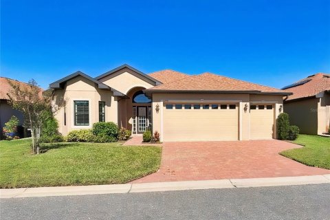 Villa ou maison à Winter Haven, Floride 3 chambres, 191.1 m2 № 2431125