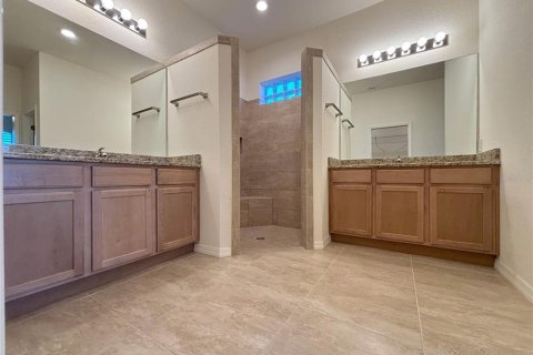 Villa ou maison à vendre à Winter Haven, Floride: 3 chambres, 191.1 m2 № 2431125 - photo 28