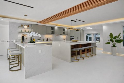 Купить виллу или дом в Пайнкрест, Флорида 5 спален, 267м2, № 2044840 - фото 8