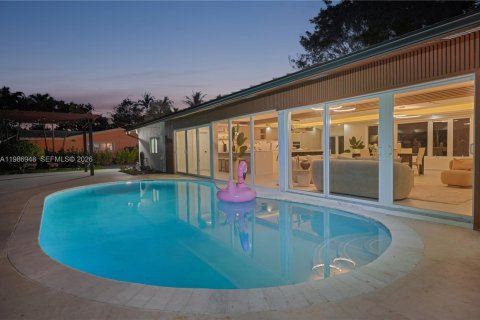 Купить виллу или дом в Пайнкрест, Флорида 5 спален, 267м2, № 2044840 - фото 25