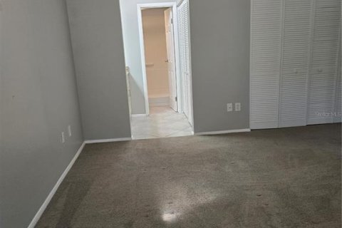 Villa ou maison à louer à Tarpon Springs, Floride: 3 chambres, 113.81 m2 № 2111226 - photo 6