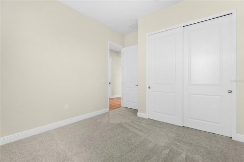House in Bradenton, Florida 3 bedrooms, 221.01 sq.m. № 2203360 - photo 25