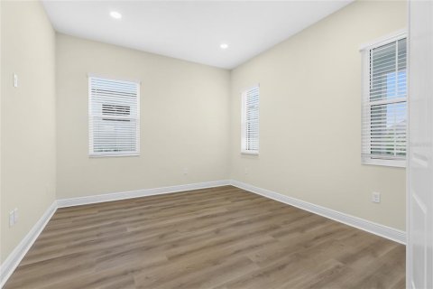 House in Bradenton, Florida 3 bedrooms, 221.01 sq.m. № 2203360 - photo 26