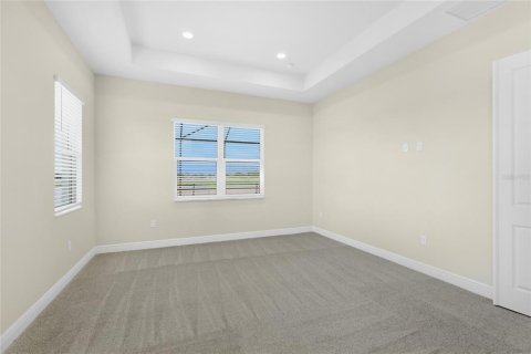 House in Bradenton, Florida 3 bedrooms, 221.01 sq.m. № 2203360 - photo 15