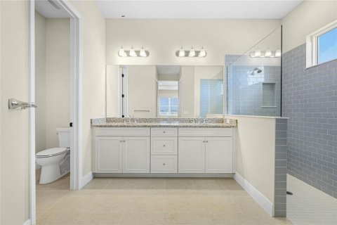 House in Bradenton, Florida 3 bedrooms, 221.01 sq.m. № 2203360 - photo 20