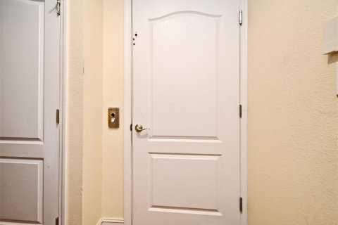 Townhouse in Lake Mary, Florida 4 bedrooms, 188.41 sq.m. № 1870911 - photo 12