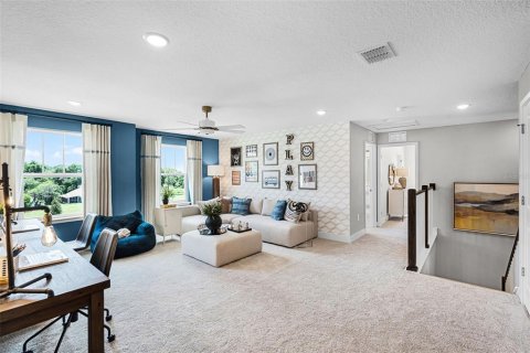 Casa en venta en Apopka, Florida, 5 dormitorios, 269.42 m2 № 2211166 - foto 10