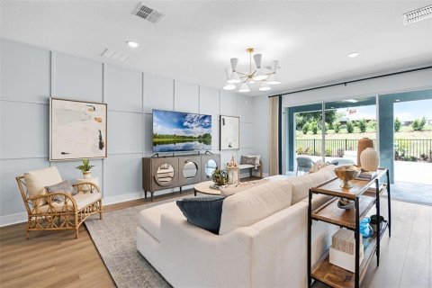 Casa en venta en Apopka, Florida, 5 dormitorios, 269.42 m2 № 2211166 - foto 2
