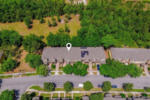 Townhouse in Orlando, Florida 3 bedrooms, 148.46 sq.m. № 1793686 - photo 2