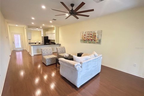 House in Winter Haven, Florida 2 bedrooms, 127.09 sq.m. № 1869396 - photo 14