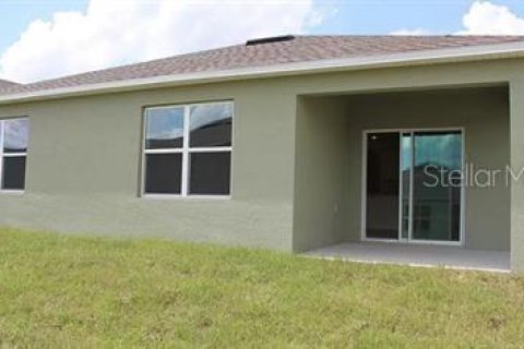 Villa ou maison à louer à Davenport, Floride: 4 chambres, 173.45 m2 № 2416640 - photo 6