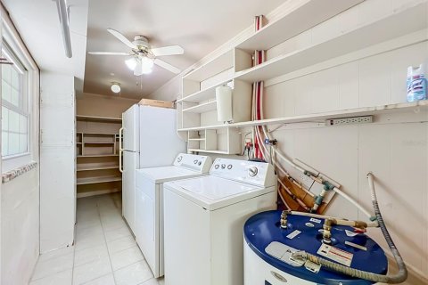 Casa en venta en Orlando, Florida, 3 dormitorios, 135.45 m2 № 2150854 - foto 28
