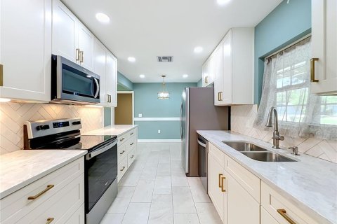 Casa en venta en Orlando, Florida, 3 dormitorios, 135.45 m2 № 2150854 - foto 15