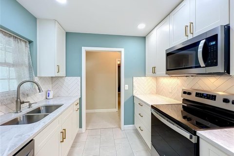 Casa en venta en Orlando, Florida, 3 dormitorios, 135.45 m2 № 2150854 - foto 14