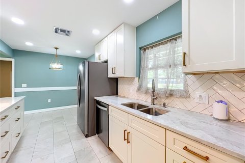 Casa en venta en Orlando, Florida, 3 dormitorios, 135.45 m2 № 2150854 - foto 12
