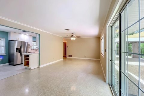 Casa en venta en Orlando, Florida, 3 dormitorios, 135.45 m2 № 2150854 - foto 10