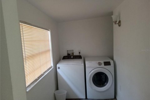House in Altoona, Florida 2 bedrooms, 84.73 sq.m. № 1765743 - photo 7