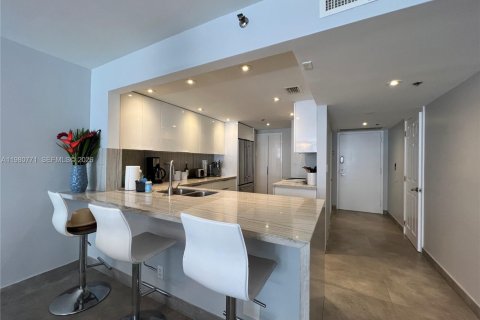 Снять в аренду кондоминиум в Майами, Флорида 2 спальни, 99.13м2, № 2043471 - фото 11