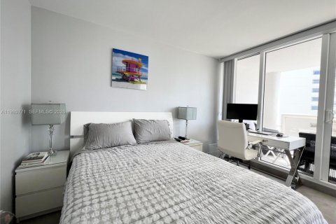 Снять в аренду кондоминиум в Майами, Флорида 2 спальни, 99.13м2, № 2043471 - фото 24