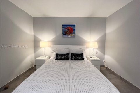 Снять в аренду кондоминиум в Майами, Флорида 2 спальни, 99.13м2, № 2043471 - фото 16