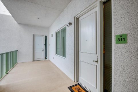 Condominio en alquiler en Englewood, Florida, 3 dormitorios, 156.63 m2 № 1915307 - foto 9
