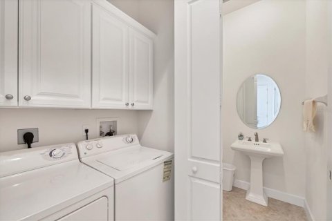 Condominio en alquiler en Englewood, Florida, 3 dormitorios, 156.63 m2 № 1915307 - foto 26