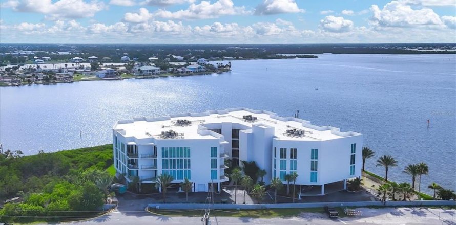 Condominio en Englewood, Florida, 3 dormitorios  № 1915307