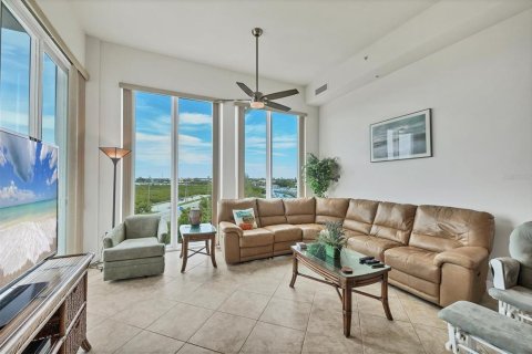 Condominio en alquiler en Englewood, Florida, 3 dormitorios, 156.63 m2 № 1915307 - foto 5