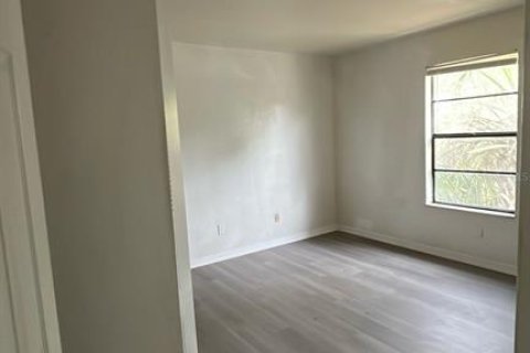 Appartement à louer à Gainesville, Floride: 2 chambres, 57.13 m2 № 2384141 - photo 17