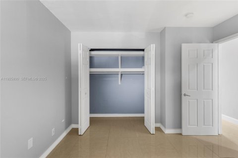 Купить кондоминиум в Плантация, Флорида 3 спальни, 170.94м2, № 1986450 - фото 15