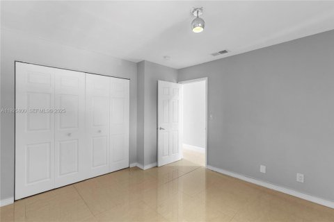 Купить кондоминиум в Плантация, Флорида 3 спальни, 170.94м2, № 1986450 - фото 16