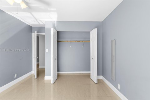 Купить кондоминиум в Плантация, Флорида 3 спальни, 170.94м2, № 1986450 - фото 23