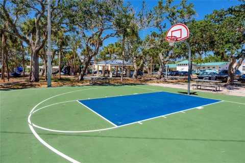 Land in Indian Rocks Beach, Florida № 1894695 - photo 20
