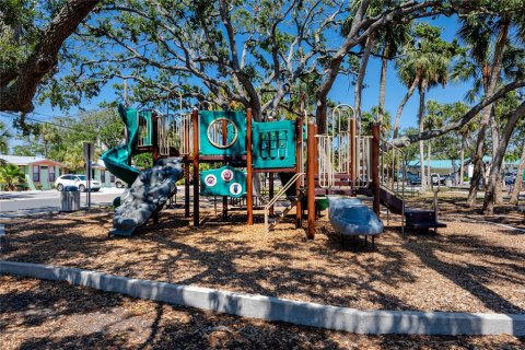 Land in Indian Rocks Beach, Florida № 1894695 - photo 18