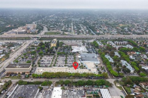 Immobilier commercial à vendre à Miami, Floride № 2047713 - photo 21