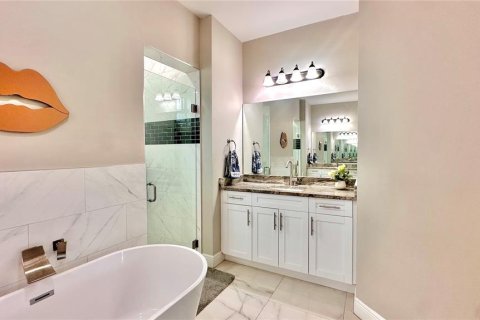 Купить виллу или дом в Лихай-Эйкерс, Флорида 3 комнаты, 218.97м2, № 2232437 - фото 21