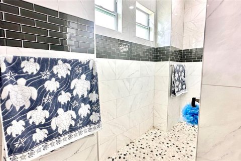 Купить виллу или дом в Лихай-Эйкерс, Флорида 3 комнаты, 218.97м2, № 2232437 - фото 23