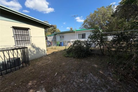 Купить виллу или дом в Майами, Флорида 3 спальни, 108.32м2, № 2026945 - фото 30